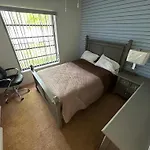 82-10Sw 135Av